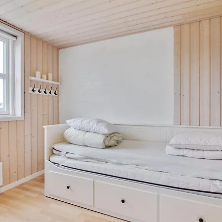 Anett - 400m From The Sea By Interhome *