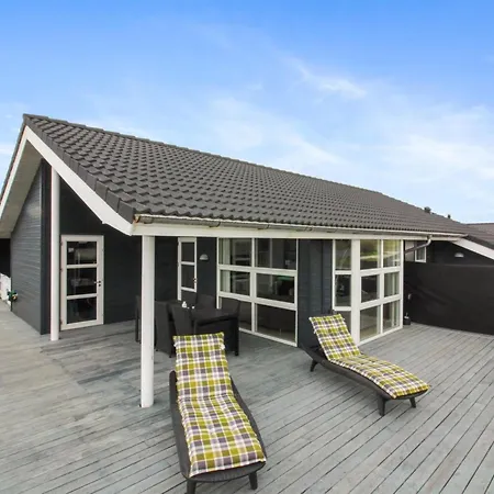 Feriehus Anett - 400m From The Sea By Interhome Løkken