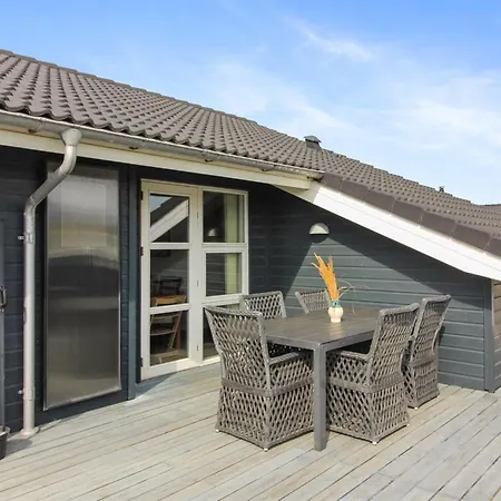 Anett - 400m From The Sea By Interhome Feriehus Løkken
